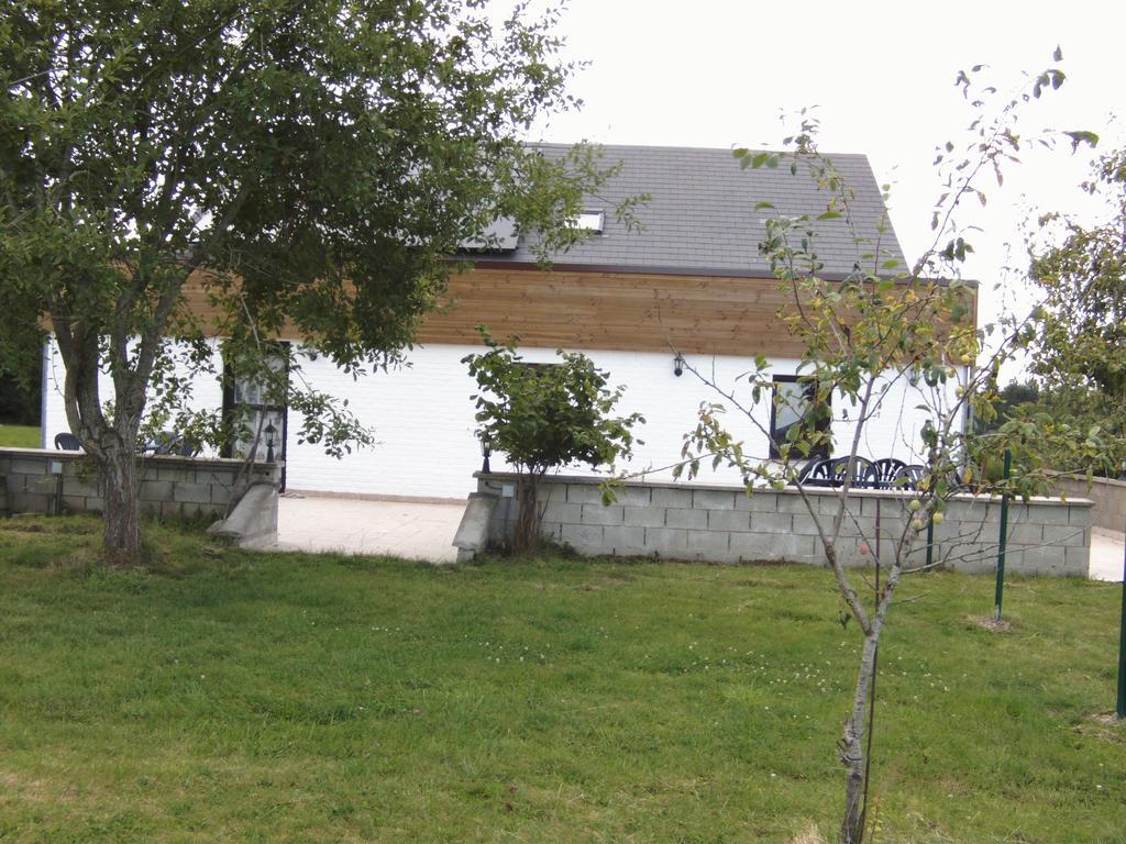 Gite Les Framboisiers Нёфшато Номер фото